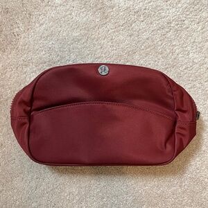 Lululemon City Essentials 4L Pouch Rockwood